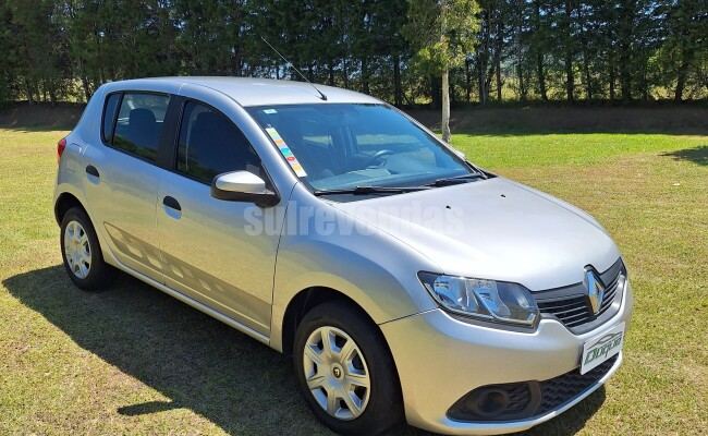 Renault SANDERO