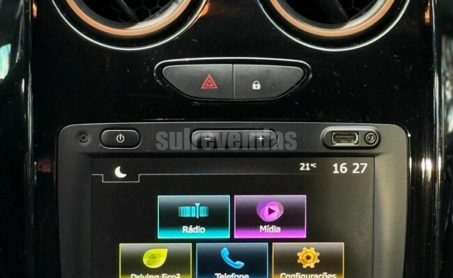 RENAULT DUSTER