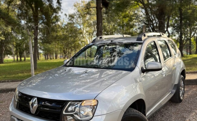 RENAULT DUSTER