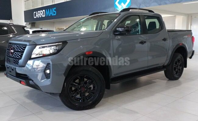 Nissan FRONTIER 2026