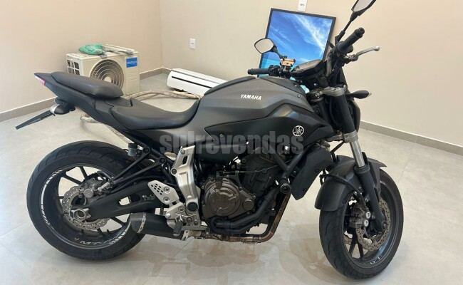 Yamaha MT-07/MT-07 2016