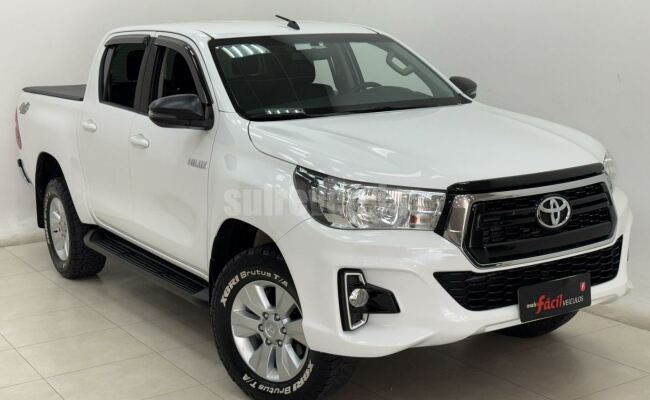 Toyota hilux 2.8 sr 4x4 cd 16v diesel 4p aut