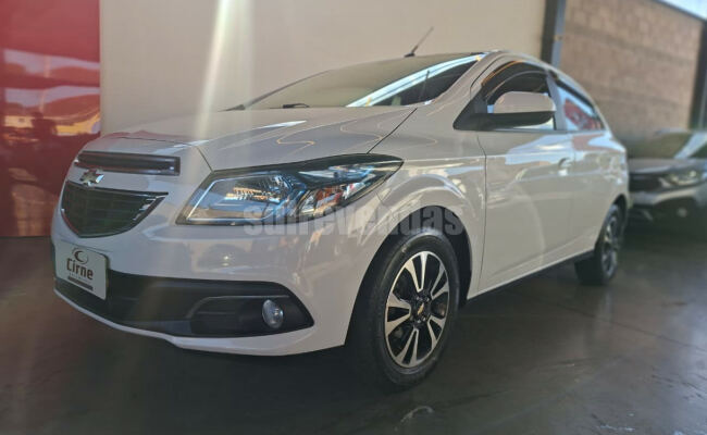 GM - Chevrolet ONIX HATCH LTZ 1.4 8V FlexPower 5p Mec.