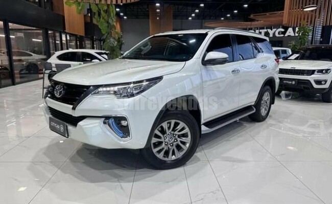 Toyota Hilux sw4