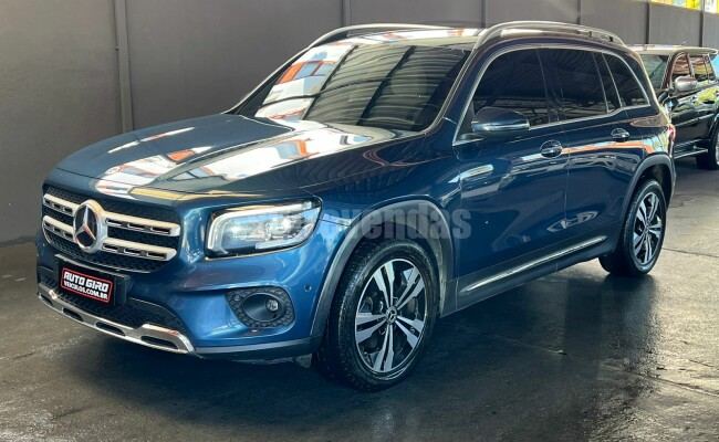 MERCEDES-BENZ GLB 200