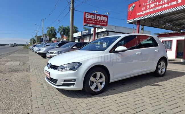 VW - VolksWagen GOLF