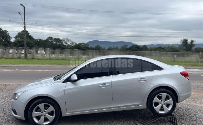 GM - Chevrolet CRUZE
