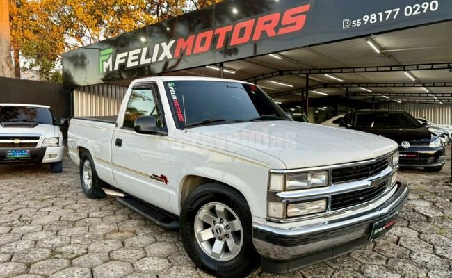 GM - Chevrolet SILVERADO