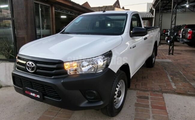 Toyota HILUX 2025
