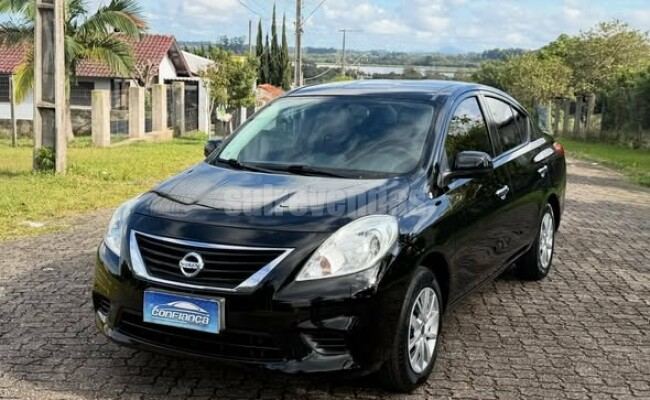 Nissan Versa