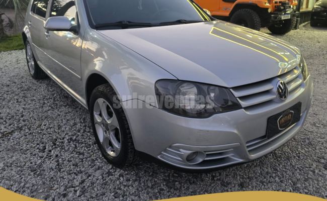 VW - VolksWagen GOLF