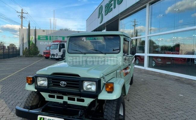 TOYOTA Bandeirante Picape CS