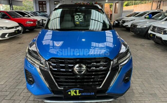 Nissan KICKS