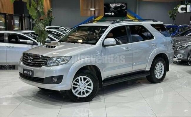 Toyota Hilux sw4
