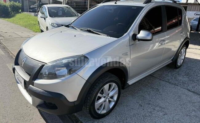 RENAULT SANDERO