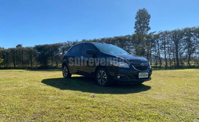 Chevrolet ONIX 2015