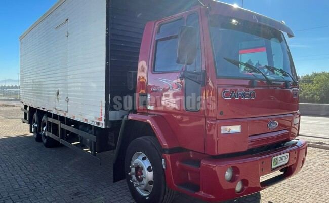 FORD CARGO 1317/ 1317 E T 3-EIXOS 2P (DIESEL)
