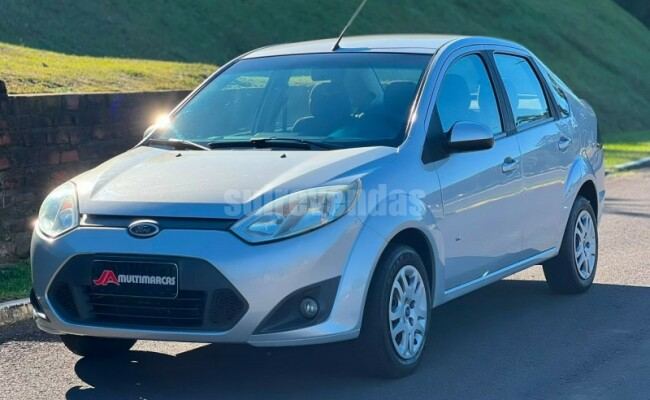 Ford FIESTA SEDAN 1.0
