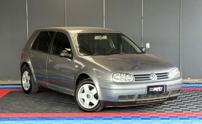 Volkswagen Golf 1.6Mi/ 1.6Mi Gener./Black & Silver 2003