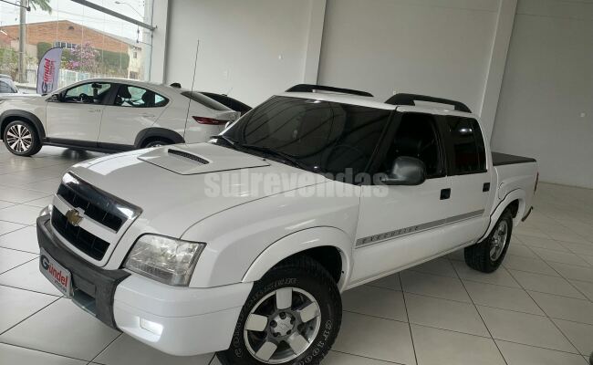 GM - CHEVROLET S10 PICK-UP EXEC. 2.8 4X4 CD TB INT.DIES