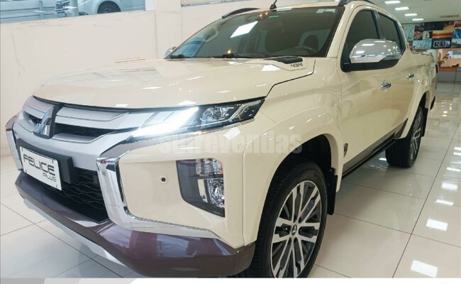 MITSUBISHI L200 TRITON