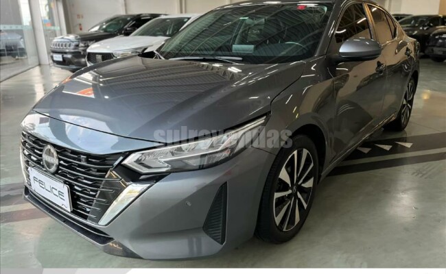 Nissan SENTRA 2025