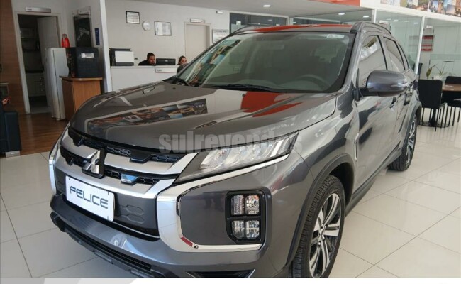 Mitsubishi OUTLANDER SPORT
