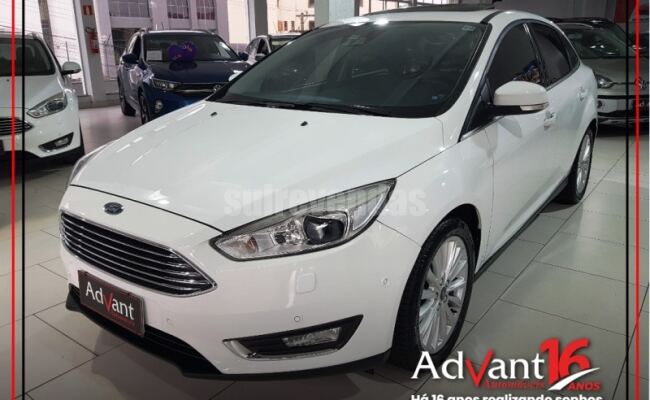 Ford FOCUS 2.0 TITANIUM PLUS FASTBACK 16V FLEX 4P POWERSHIFT 2019