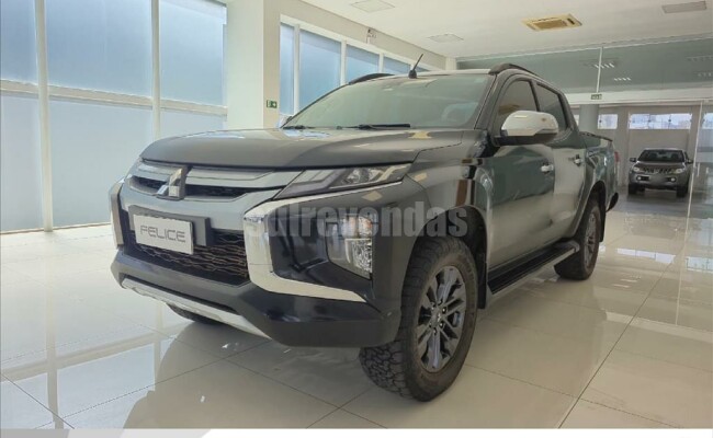 Mitsubishi L200 2025