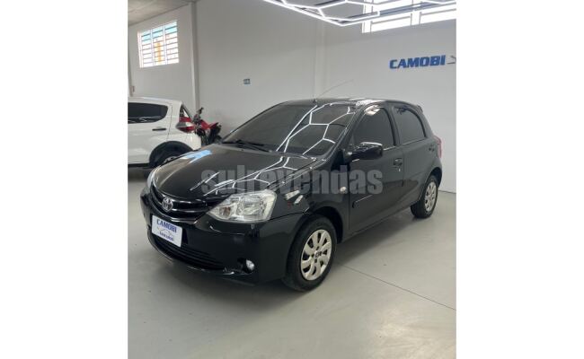 Toyota ETIOS 2013