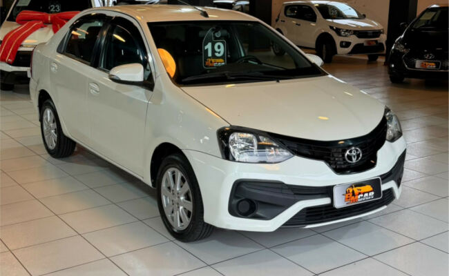 Toyota ETIOS X Plus Sedan 1.5 Flex 16V 4p Mec. 2019