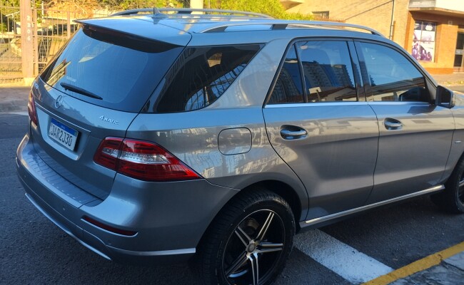 Mercedes-Benz ML-350 2012