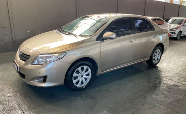 Toyota COROLLA 2010