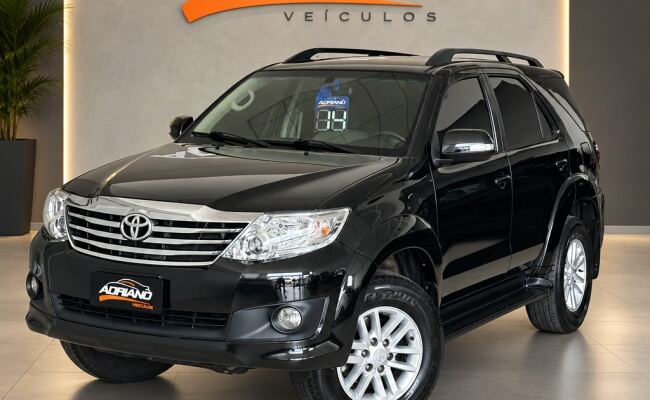 Toyota Hilux sw4 2014