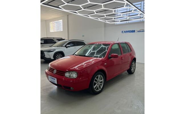 Volkswagen GOLF 2004