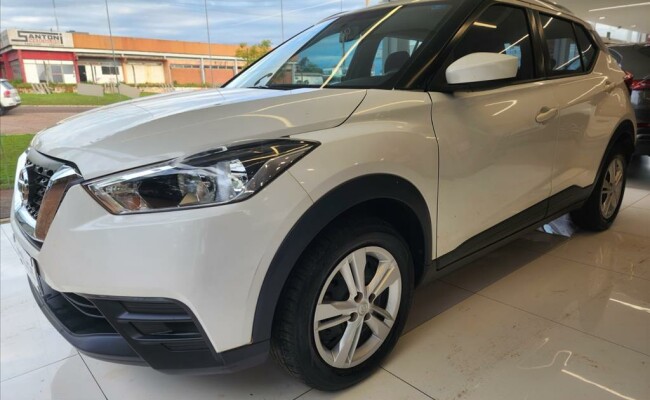 Nissan KICKS 2018