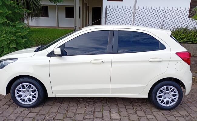 Ford KA 2015