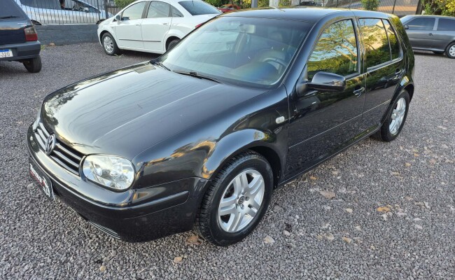 Volkswagen GOLF 2005