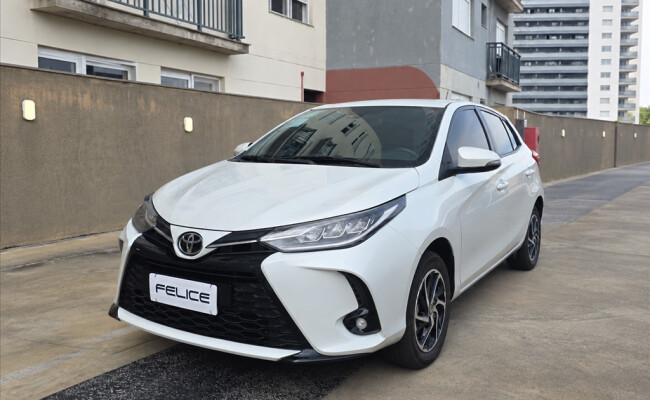 Toyota YARIS 2025