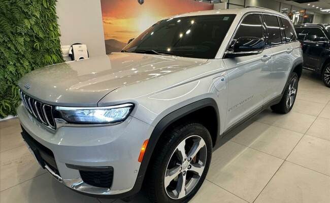 Jeep Grand Cherokee 2023