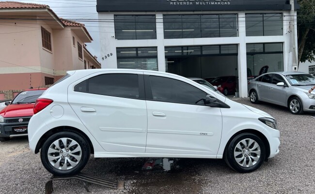 Chevrolet JOY 2021