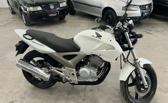 Honda CBX 2004